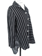 Load image into Gallery viewer, Habitat MIX STRIPE BLOUSE
