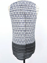 Load image into Gallery viewer, Caite SLEEVELESS BLOUSE PRINT
