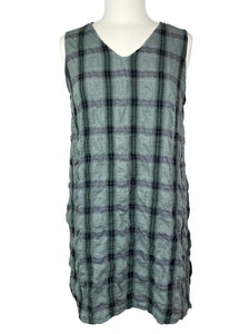 Cut Loose PLAID FLOWY TANK