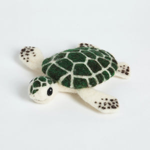 Hawthorn Handmade SEA TURTLE FELT KIT