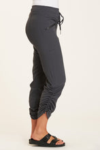 Load image into Gallery viewer, XCVI STRETCH RUNYON PANT
