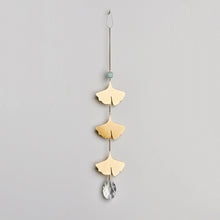 Load image into Gallery viewer, Scout  SUNCATCHER - BOTANICAL LEAF

