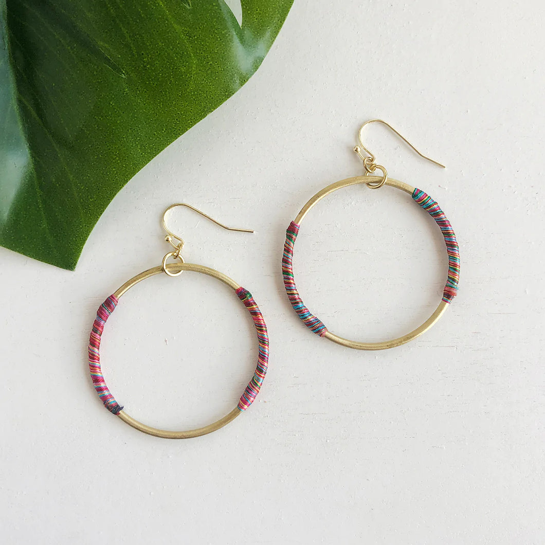 World Finds SIDE WRAP HOOP EARRING