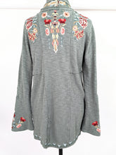 Load image into Gallery viewer, Caite EMBROIDERED JACKET KARINA
